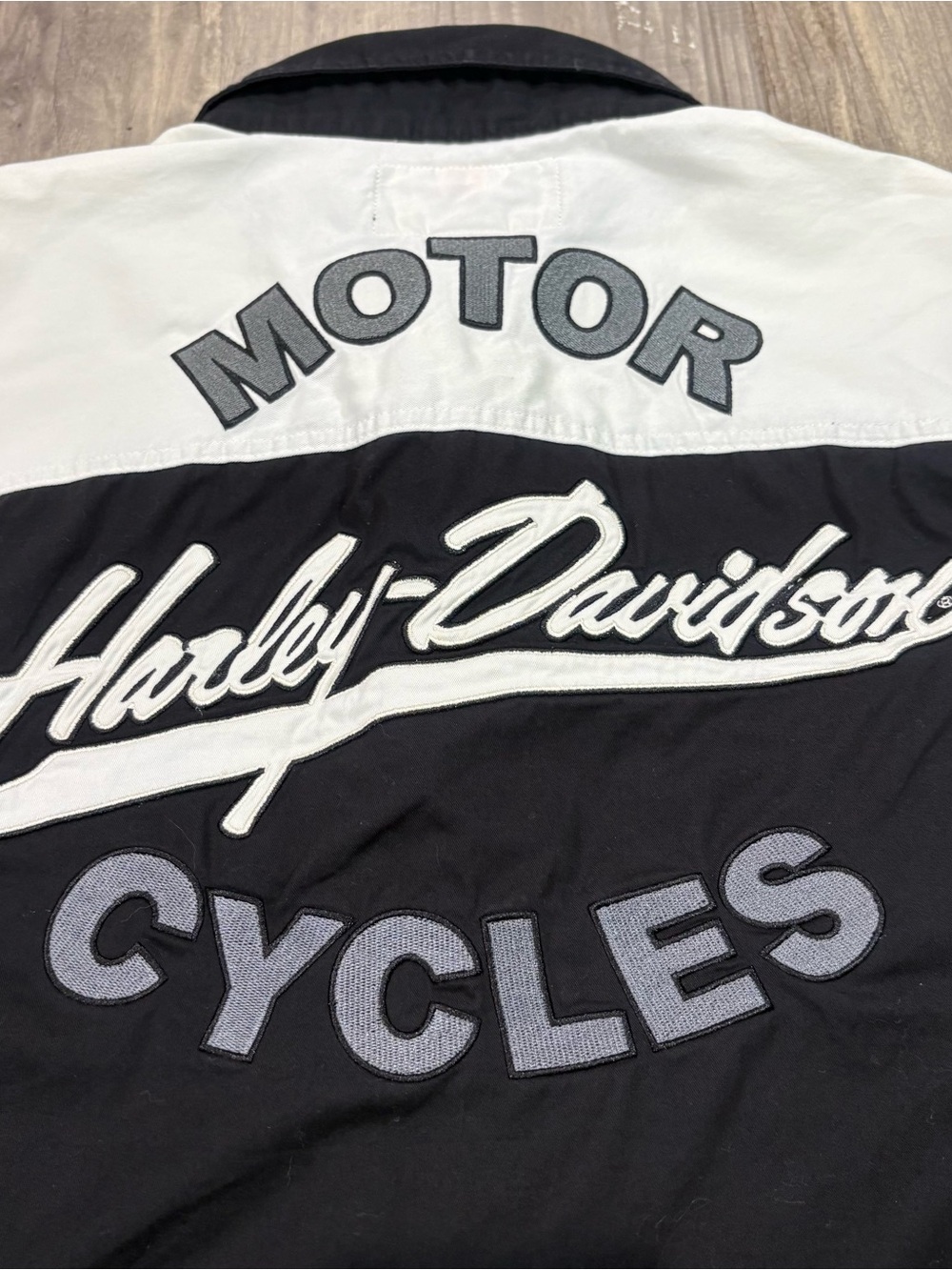 Harley-Davidson Men’s Black/ White 1903 Motorcycles Embroidered/ Patches SZ L - Picture 6 of 10